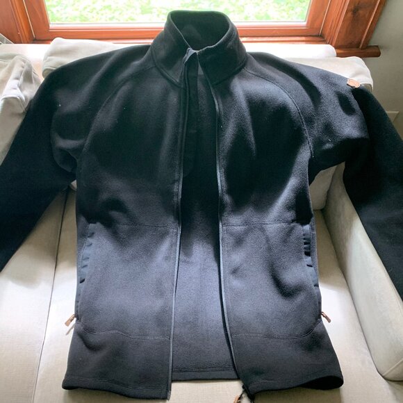 Fjallraven Ovik Fleece Zip Sweater in Black (Small) - Picture 1 of 2